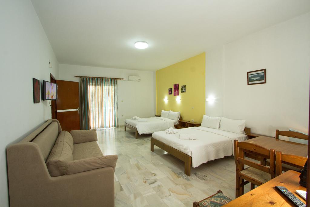 Revekka Rooms Kíszamosz Kültér fotó