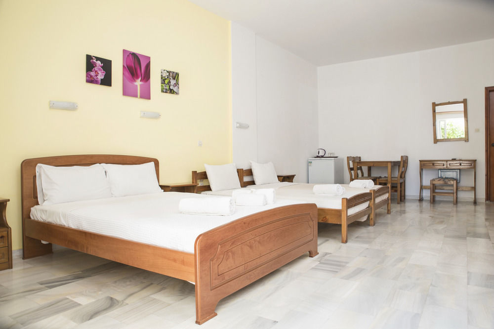 Revekka Rooms Kíszamosz Kültér fotó