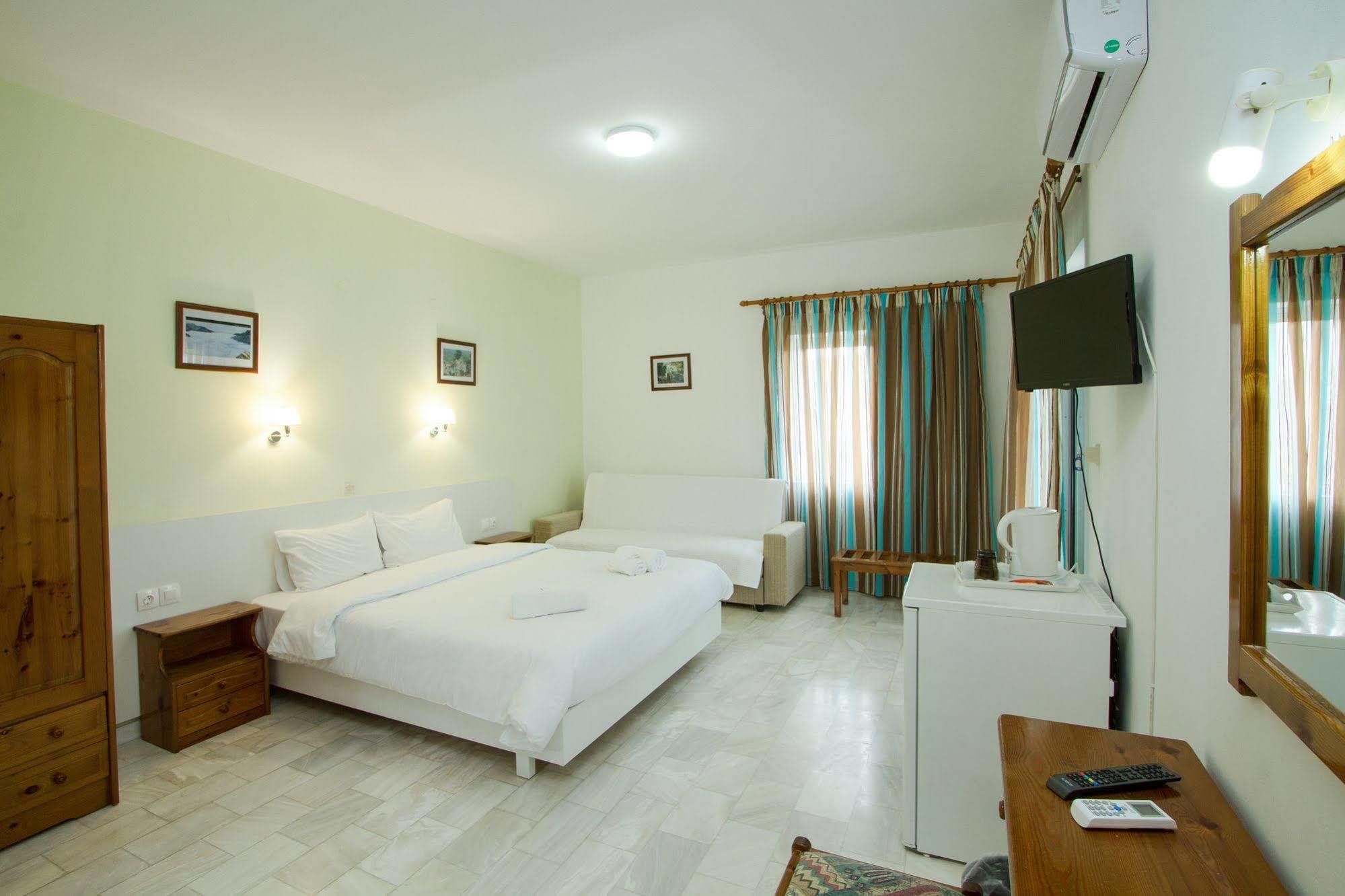 Revekka Rooms Kíszamosz Kültér fotó